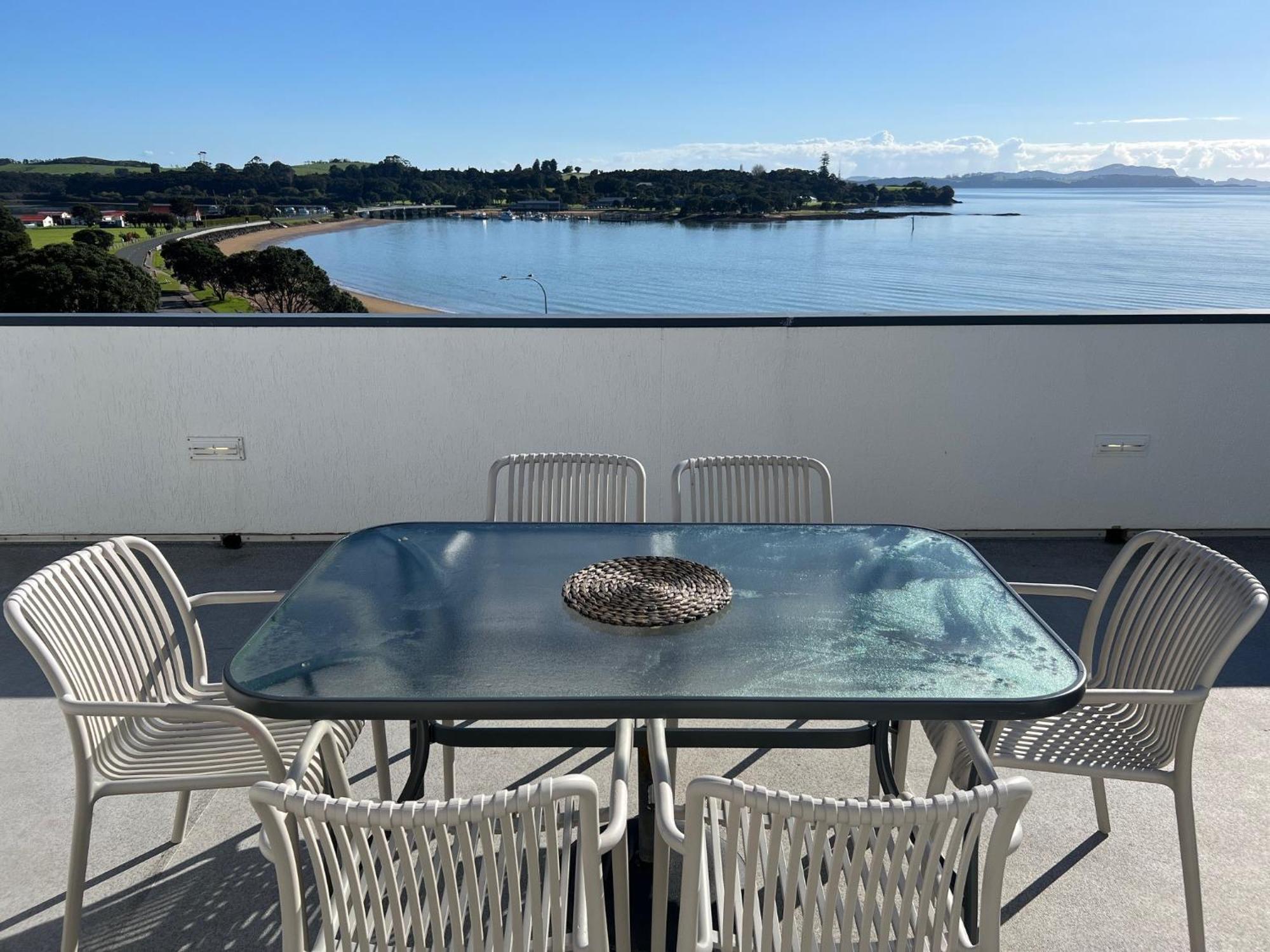 Blue Pacific Apartments Paihia Exterior photo